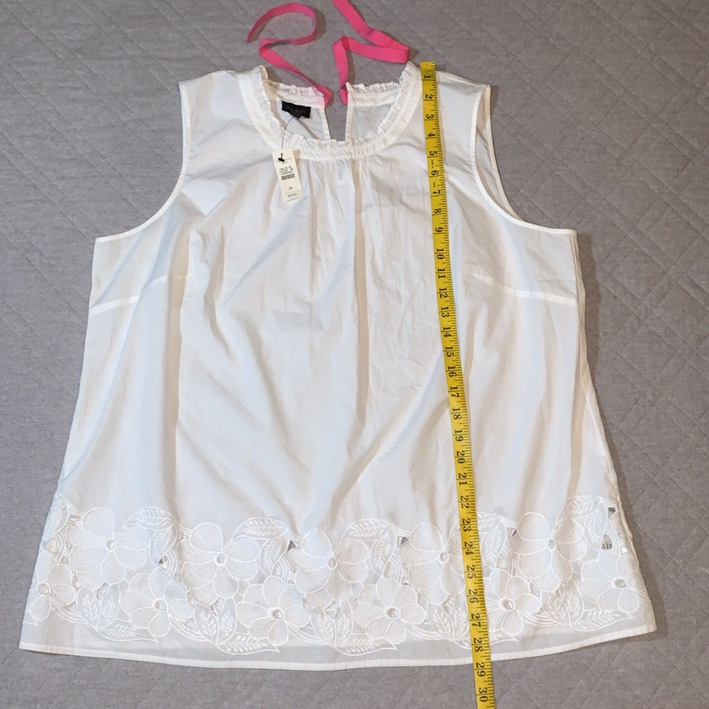 NWT Talbots Woman Sleeveless Blouse, White with Pink Tie Back Closure, Size 2X - Picture 10 of 16